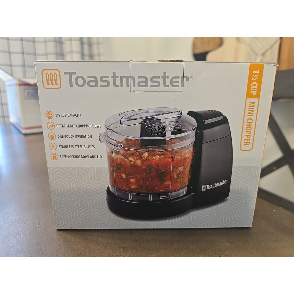 NEW In Box Toastmaster 1.5 Cup Mini Chopper TM-67MC